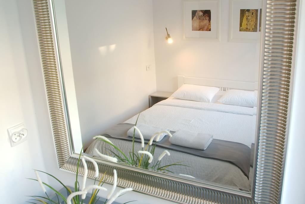 Klimt Apartment Вроцлав Екстериор снимка